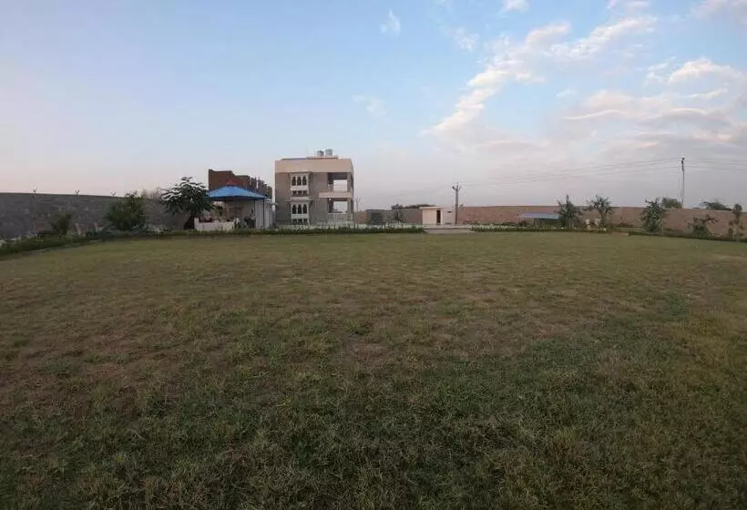 Hotelli Jawai Thar Resort