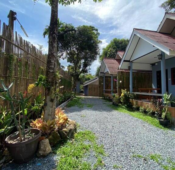 Hotel Kannika Resort