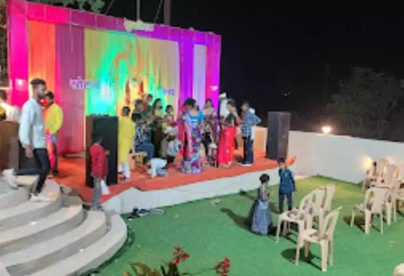 Hotelli Parte Hill Resort Satara