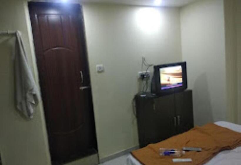 Hotel Raghav Veraval, Gujrat