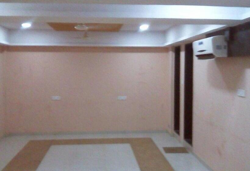 Hotel Raghav Veraval, Gujrat