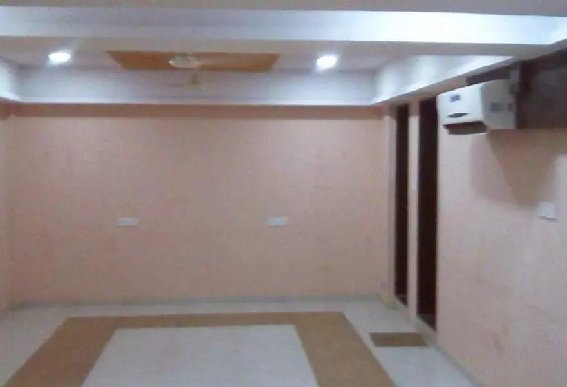 ホテル Raghav Veraval, Gujrat
