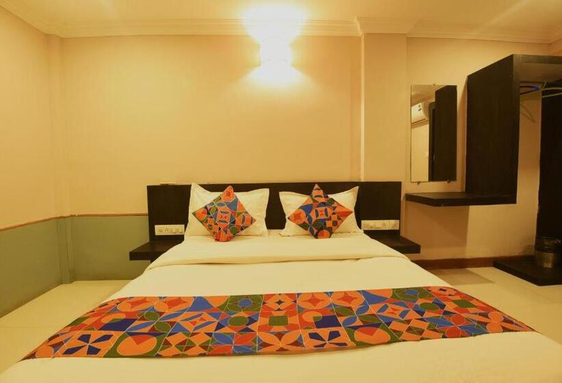 Hotel Raj Imperial By Rivasaa