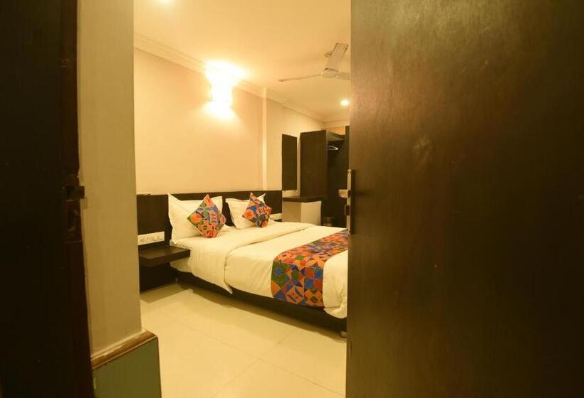 Hotel Raj Imperial By Rivasaa