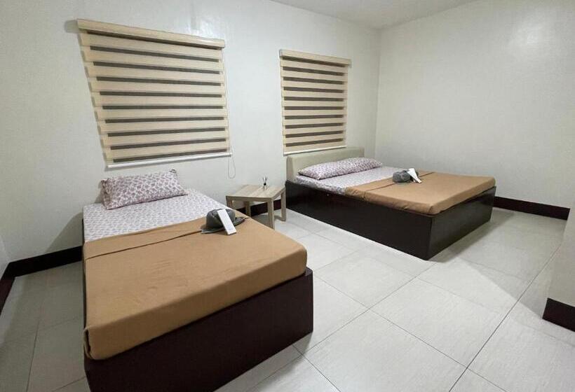 בית מלון כפרי Rnj