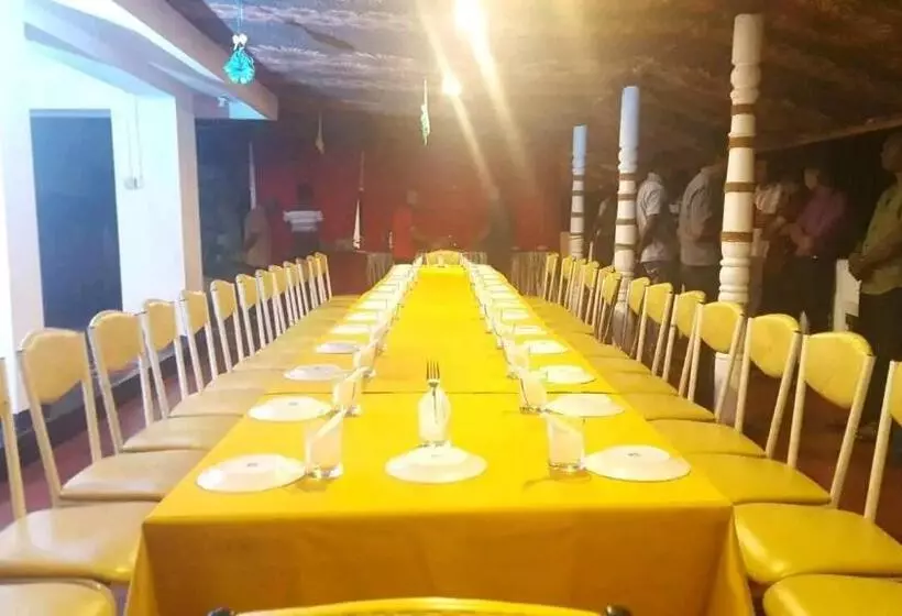 ホテル Shani Residence
