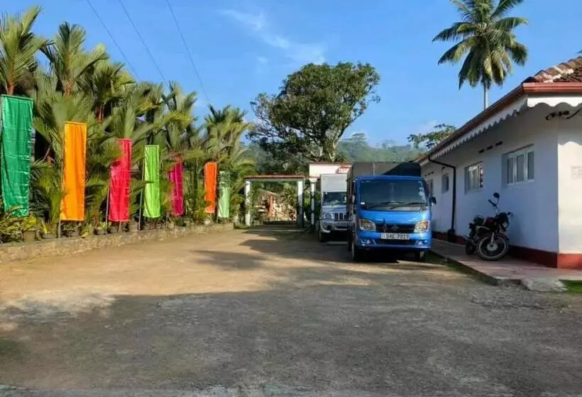 ホテル Shani Residence