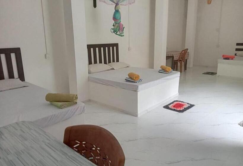 בית מלון כפרי Wild Animal Viewpoint Udawalwe