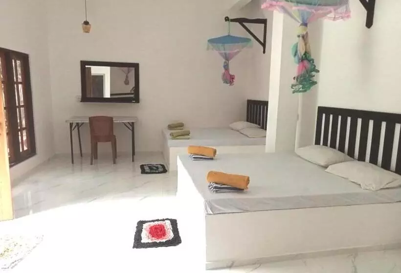 Hotelli Wild Animal Viewpoint Udawalwe