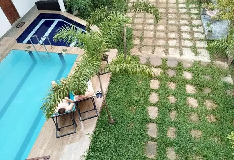 Hotelli Wild Animal Viewpoint Udawalwe