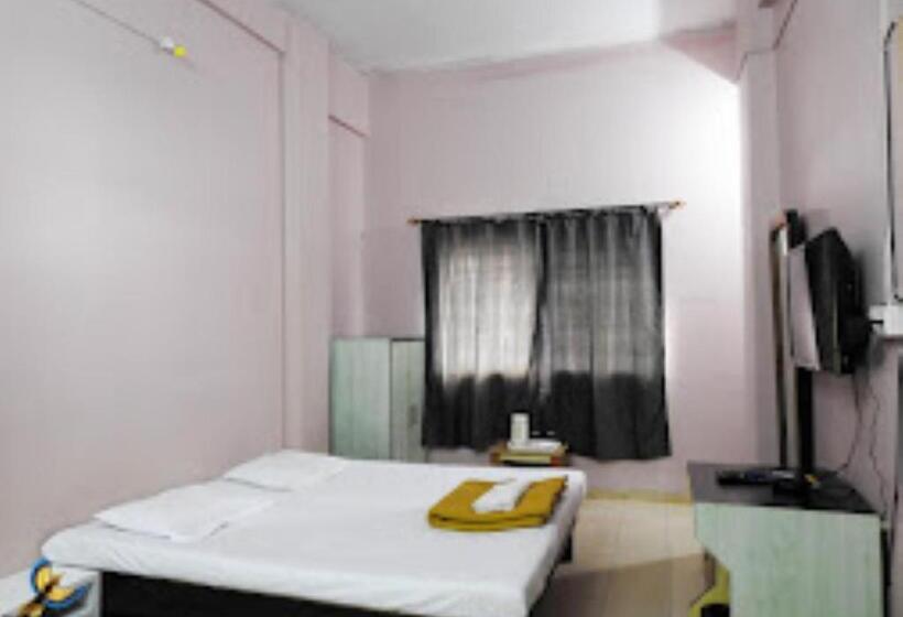 فندق Yatrik Nashik