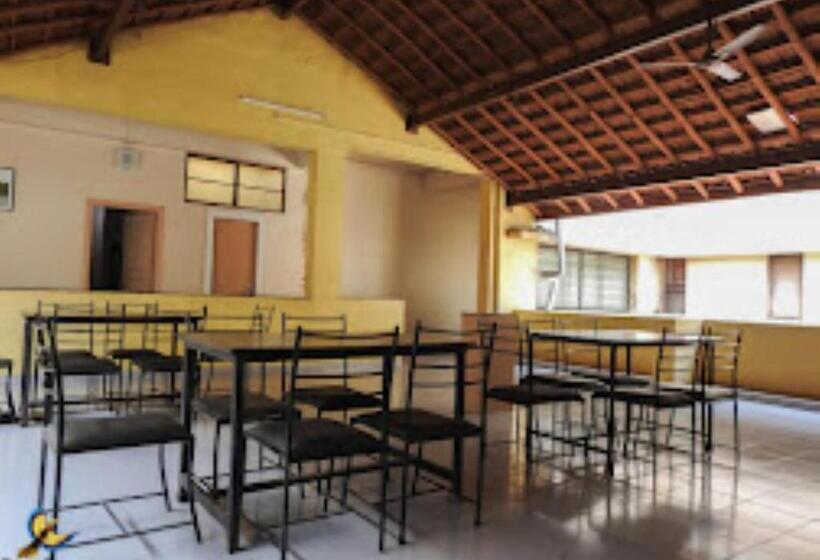 فندق Yatrik Nashik