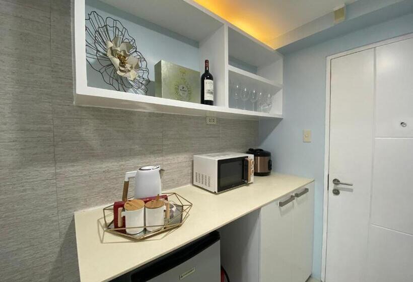 Mvv Properties At Wind Residences