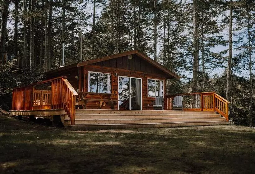 Page S Resort & Marina