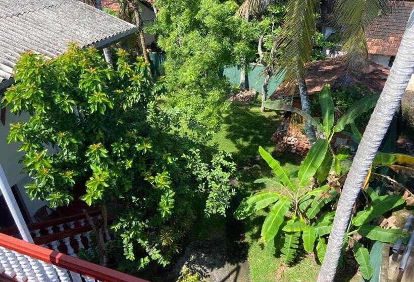 بنسيون Apartment Inn