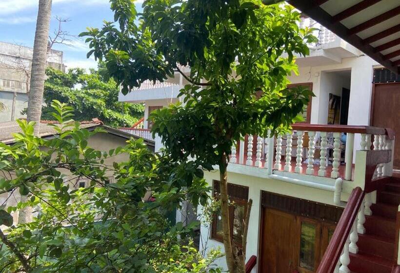 بنسيون Apartment Inn