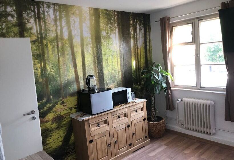 Пансион Gästezimmer Zur Brücke