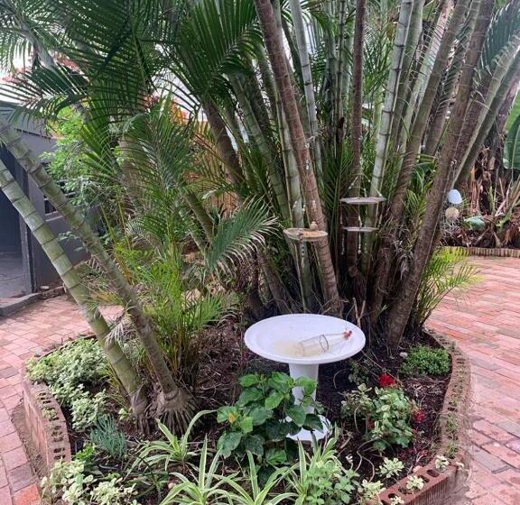 بنسيون On The Beach