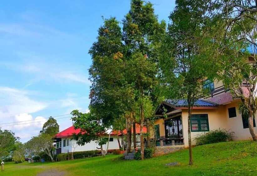 Lomakeskus Viewsuay Farsai Wangnamkaew