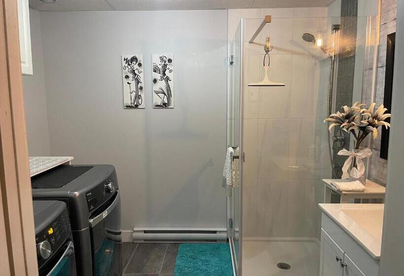 Suite Au Centre De L’estrie