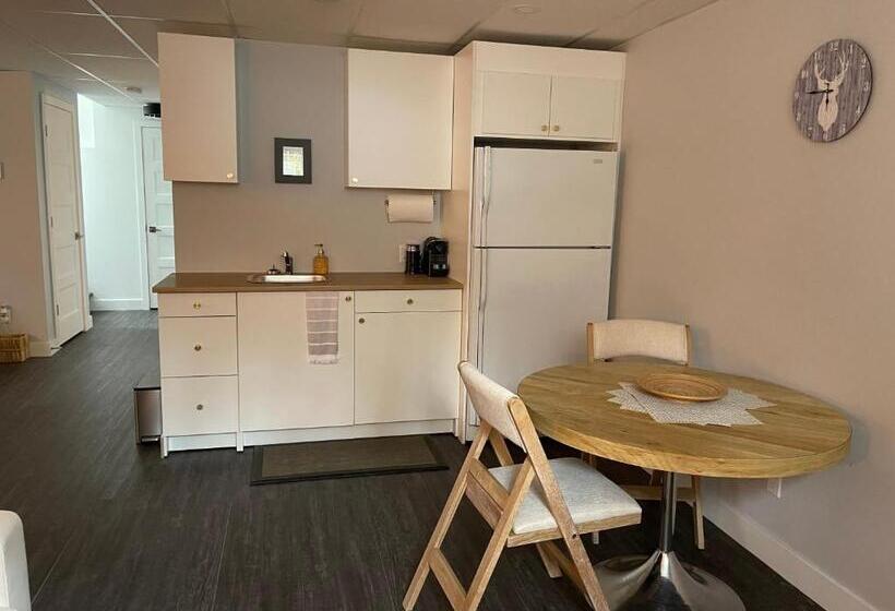 Suite Au Centre De L’estrie