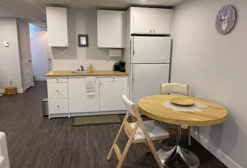 Suite Au Centre De L’estrie