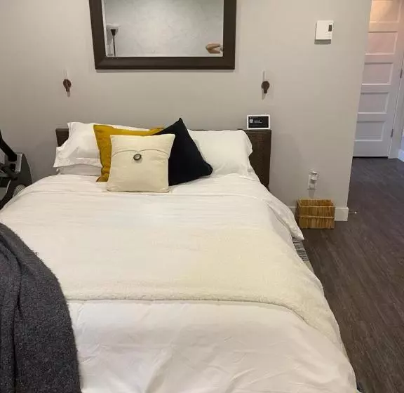 Suite Au Centre De L’estrie