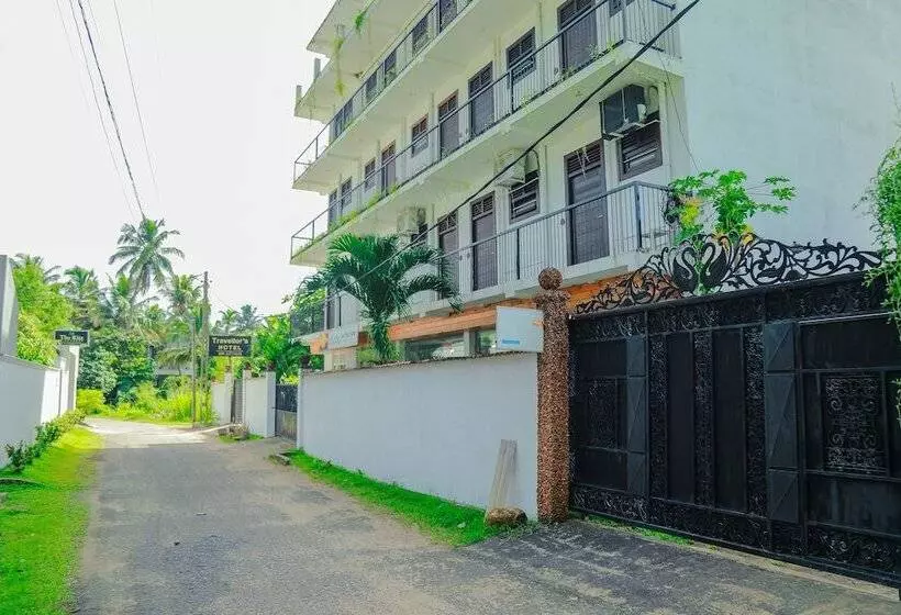 Travellers Hotel Hikkaduwa