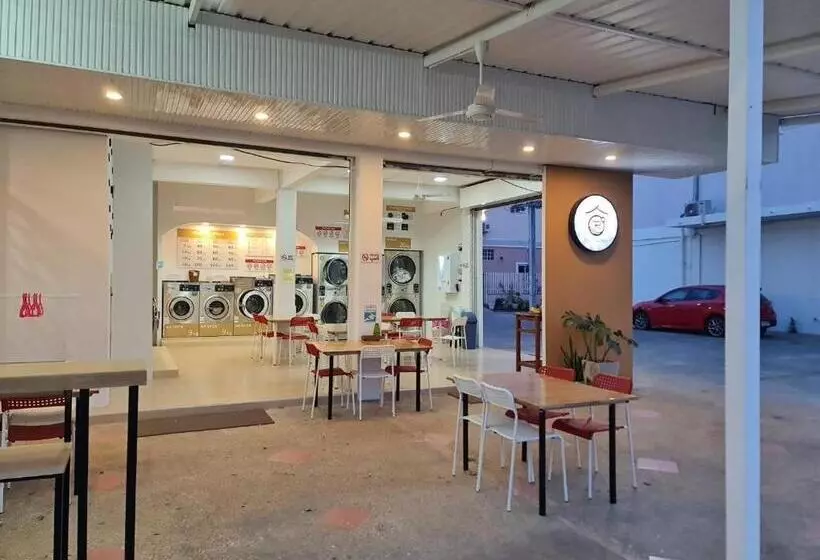 ユースホステル Costa Bed Cha Am