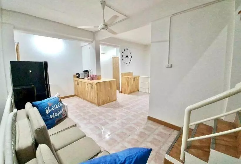 ユースホステル Costa Bed Cha Am