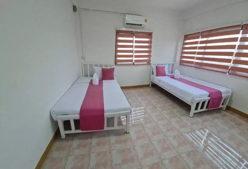 ユースホステル Costa Bed Cha Am