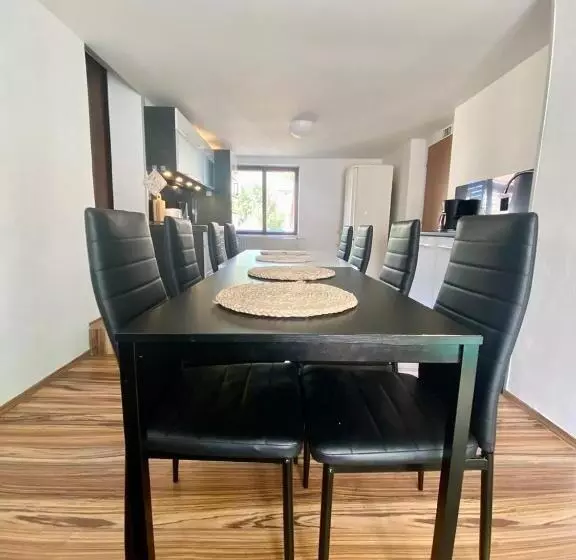 Apartmán Lobeč   Pokoj číslo 1