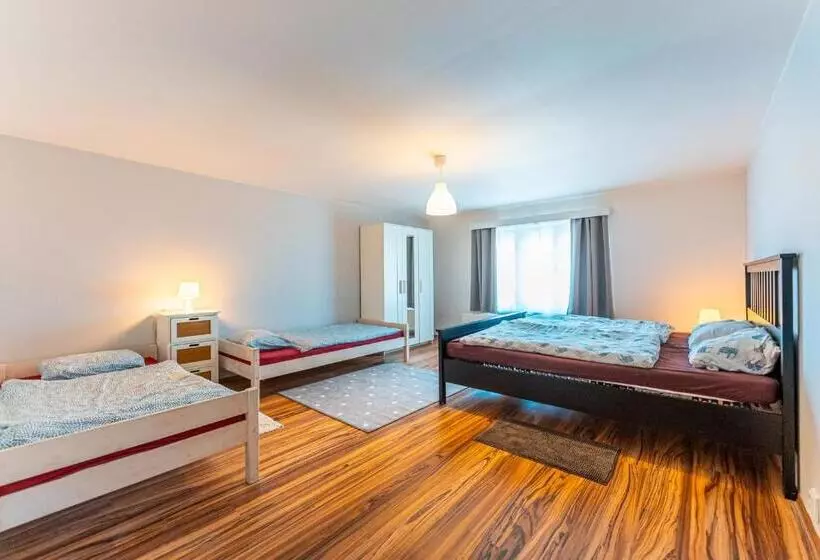 Apartmán Lobeč   Pokoj číslo 1