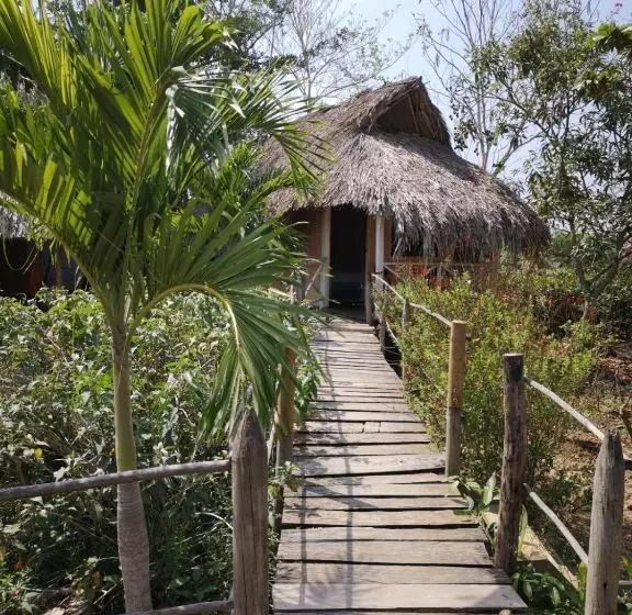 Aamiaismajoitus (B&B) Cabañas La Múcura