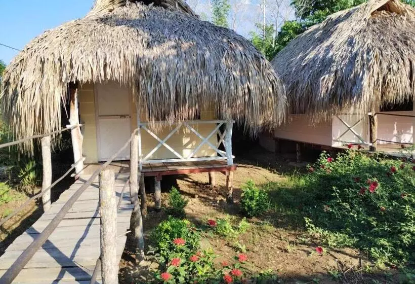 Aamiaismajoitus (B&B) Cabañas La Múcura