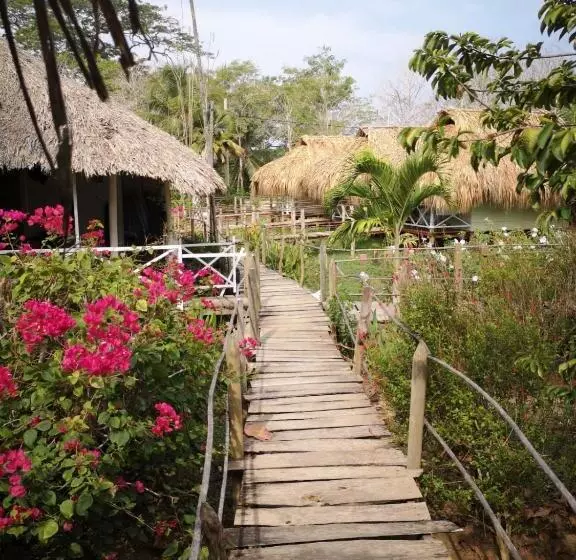 Aamiaismajoitus (B&B) Cabañas La Múcura