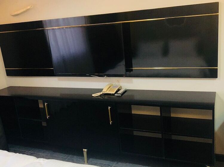 تختخواب و صبحانه Ky Continental Apartments