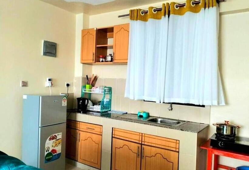 تختخواب و صبحانه Pazuri