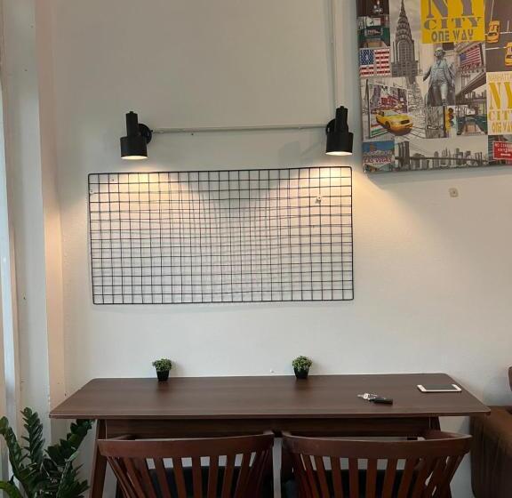 호스텔 Happiness Pra Ae