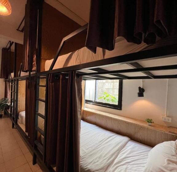 호스텔 Happiness Pra Ae