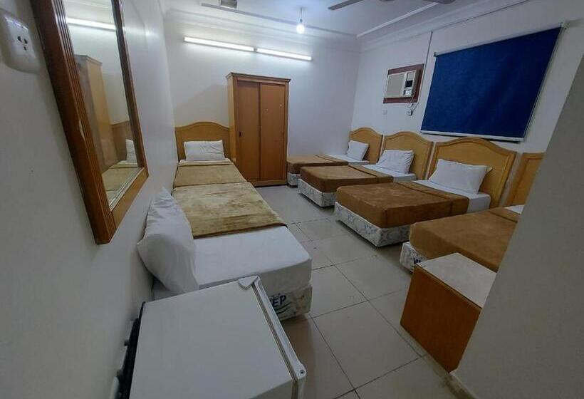 Отель Al Jawad Al Adham