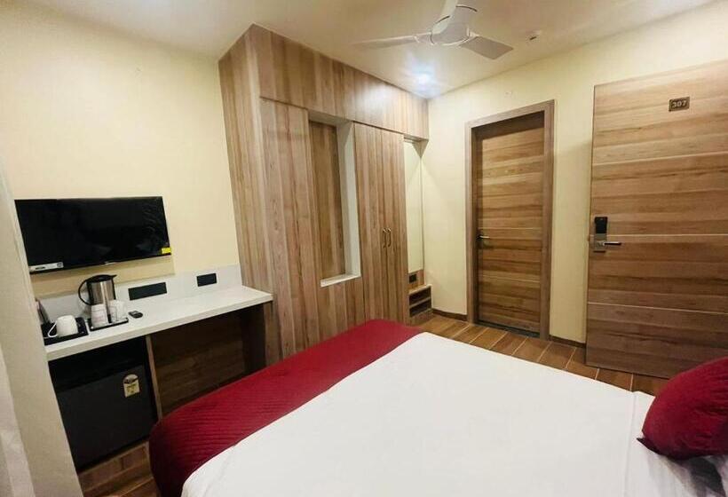 בית מלון כפרי Anju Shree Inn