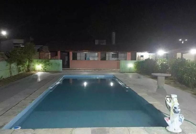 カプセルホテル Pousada Casa Do Chico
