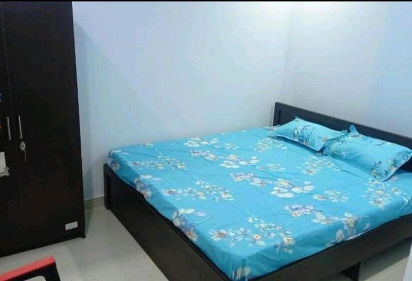 ホテル Day Night Resort & Resturant