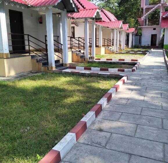 ホテル Day Night Resort & Resturant