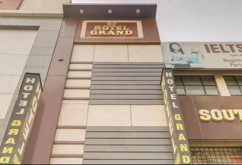 Hotelli Grand