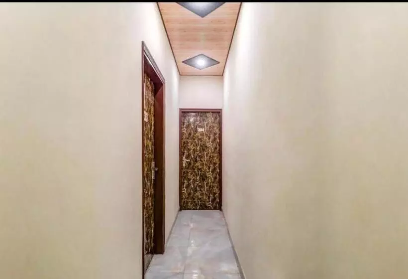 Hotelli Grand