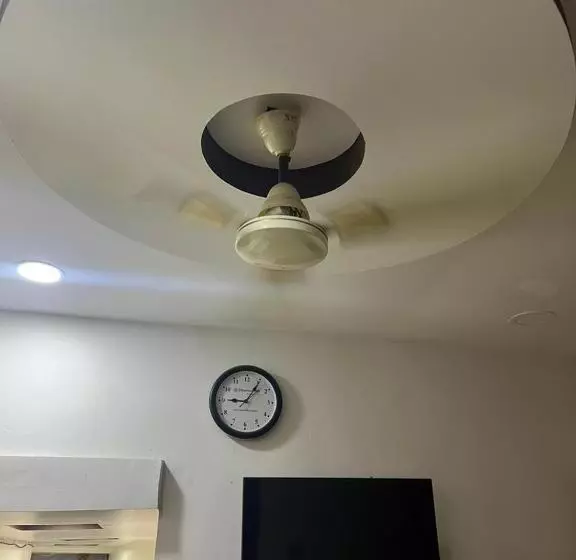 Hotelli Fabexpress High Star