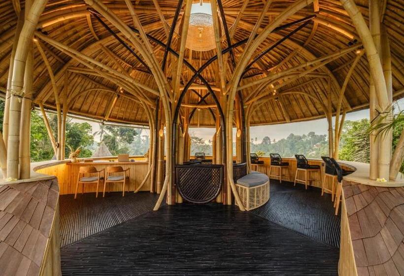 Отель Jungleight Bali