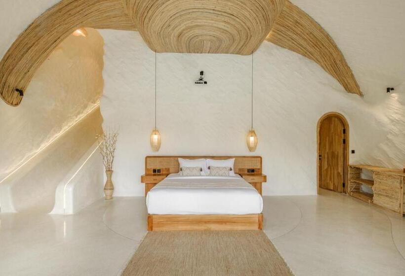 Отель Jungleight Bali